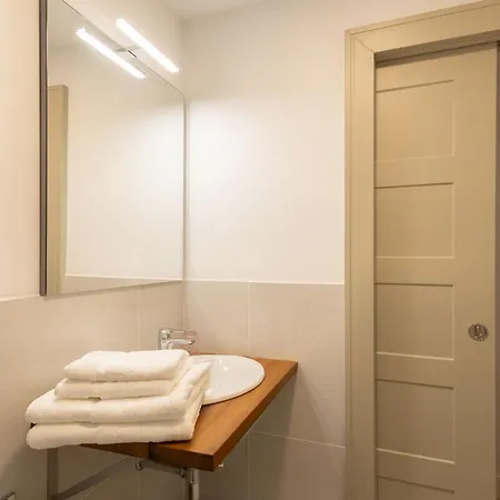 Jardines Del Valle, Historical Center, 5 Pax Appartement