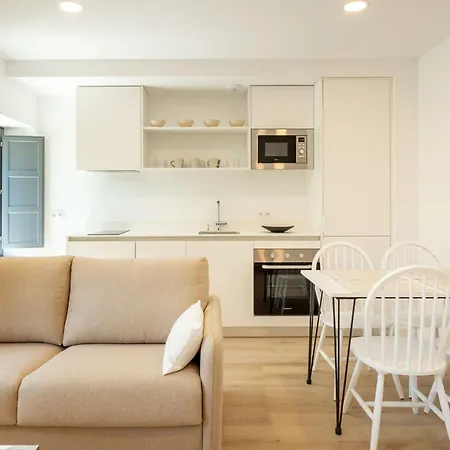 Jardines Del Valle, Historical Center, 5 Pax Apartment *