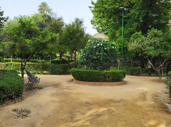 Jardines Del Valle, Historical Center, 5 Pax Sevilla